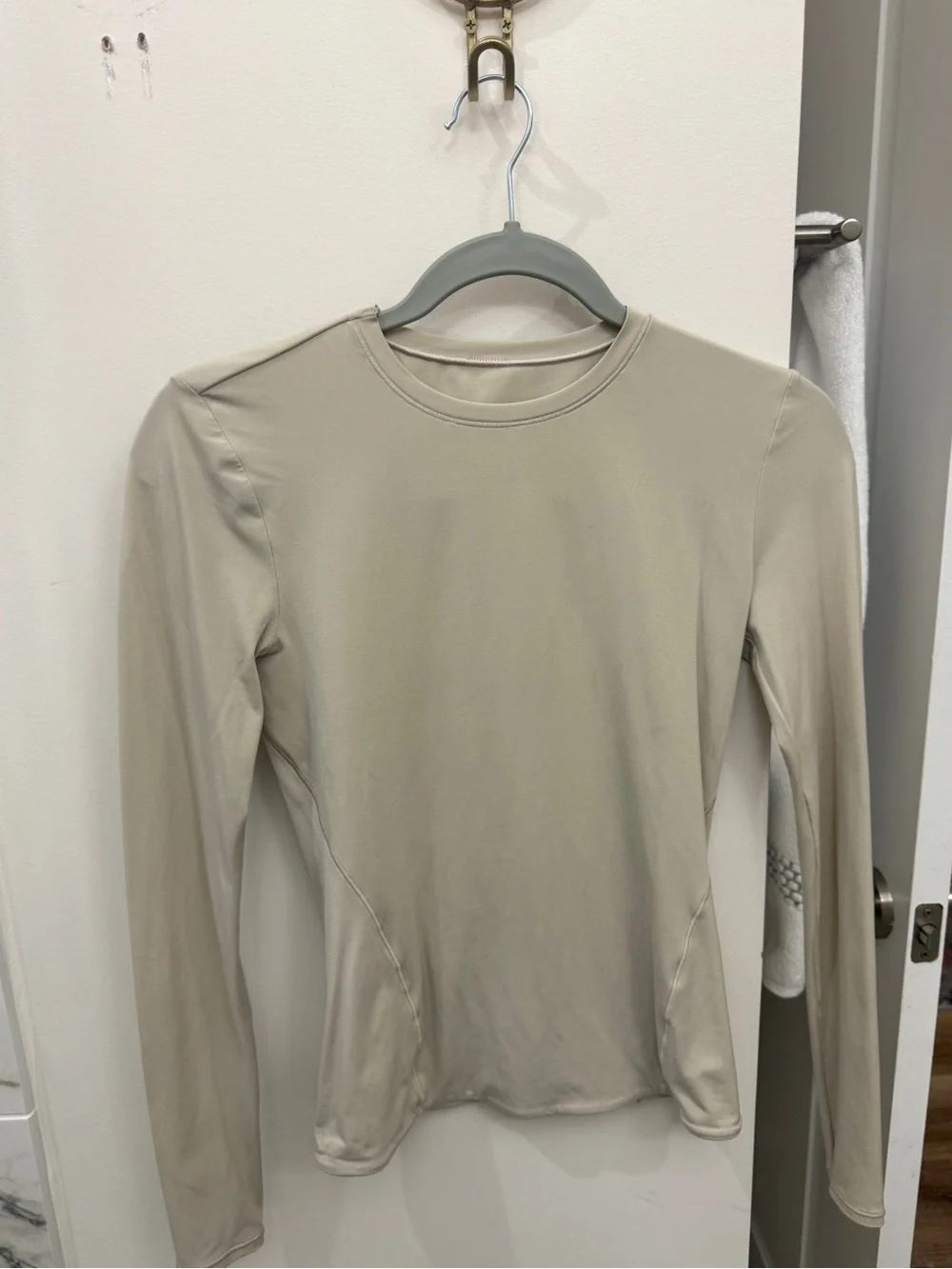 lululemon athletica Long-Sleeve Crew Top in Light Taupe
